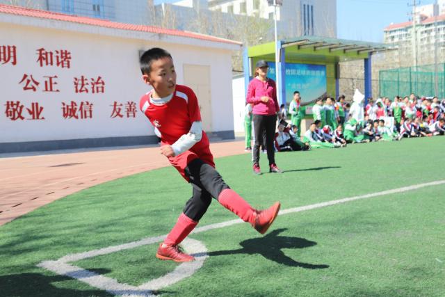 布朗44分绿军大胜步行者 尼克斯轻取魔术6连胜